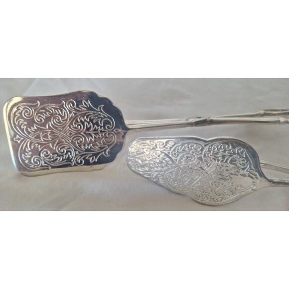 Vintage Silverplate Pastry Tongs 8.5" Ornate Floral Scroll Design - Picture 7 of 8